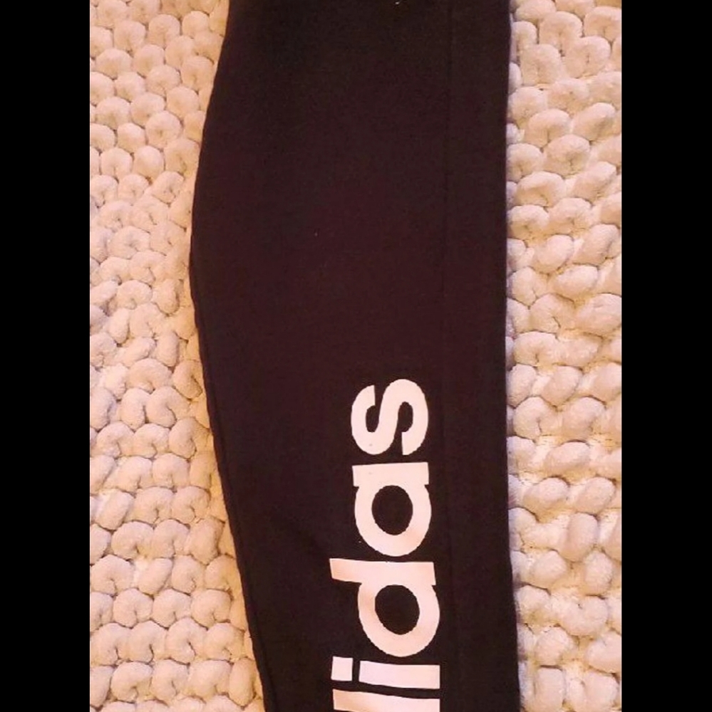 Adidas pants size 8 kid